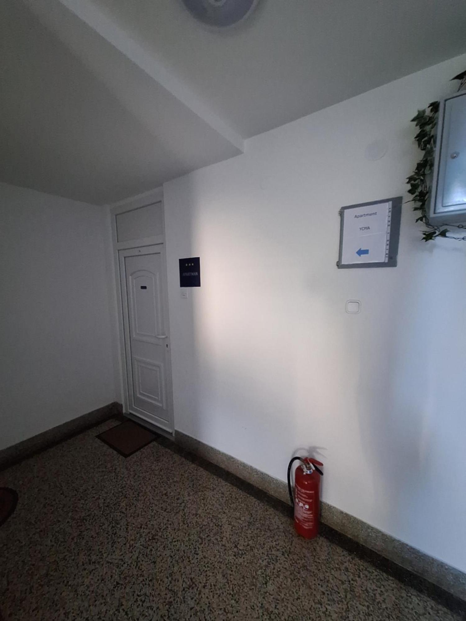 Yoya Apartment *